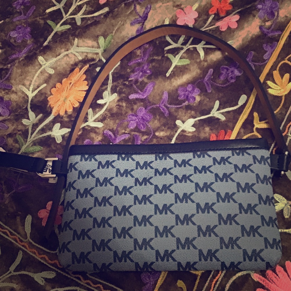 ONLY SMALL ONE LEFT!!!! Mk fanny packs.